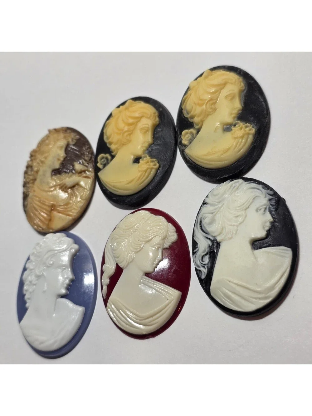 Lot of 6 Large Vintage Style Lady Cameo Cabochons Resin Mixed Colors EUC